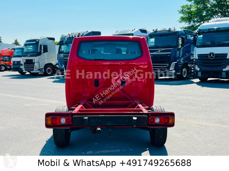 Furgoneta Volkswagen Fahrgestell DoKa...