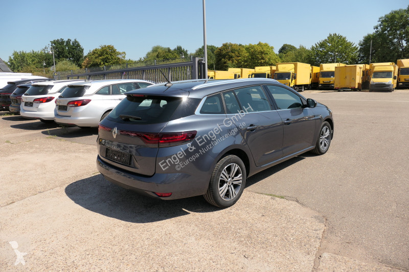 Furgoneta Renault Megane IV Grandtour dCi KLIMA...
