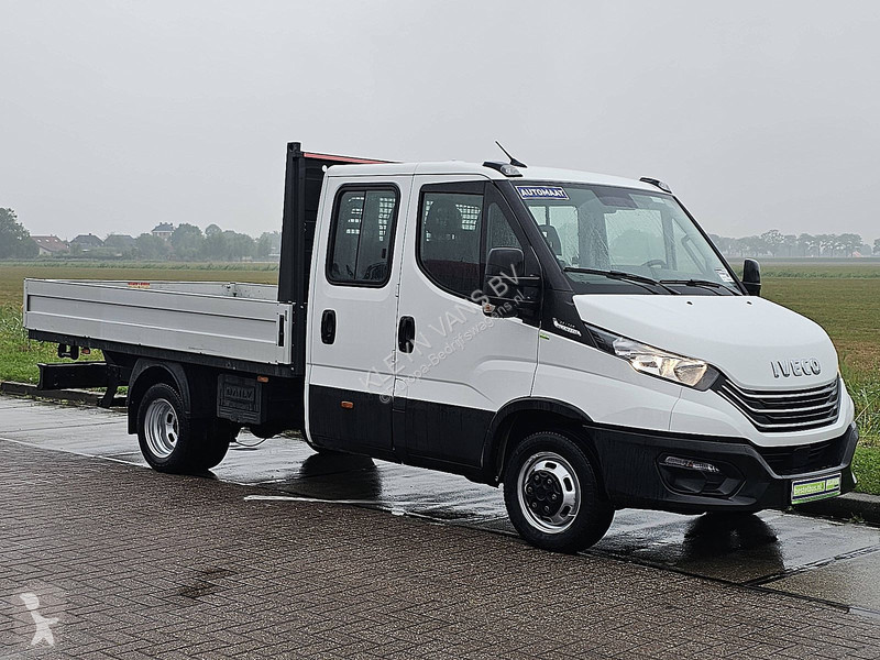 Véhicule utilitaire Iveco 35C14 Dub.Cab...