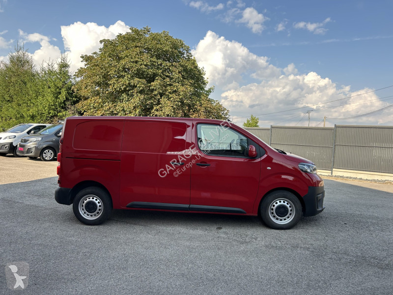 Véhicule utilitaire Toyota Proace Médium 2.0...