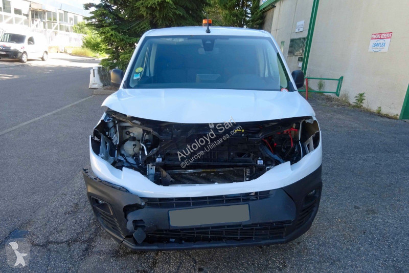Véhicule utilitaire Peugeot PARTNER 1,5 HDI 100