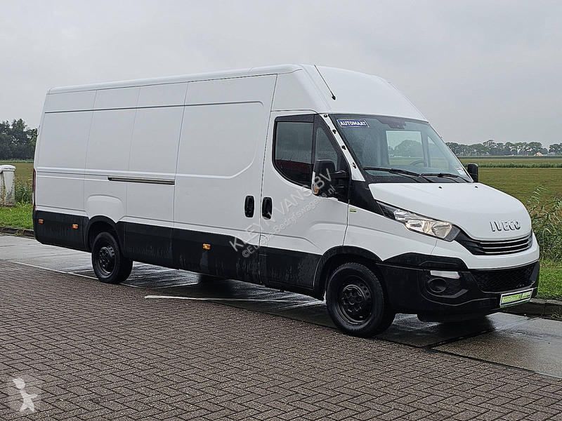 Bedrijfswagen Iveco 35 S