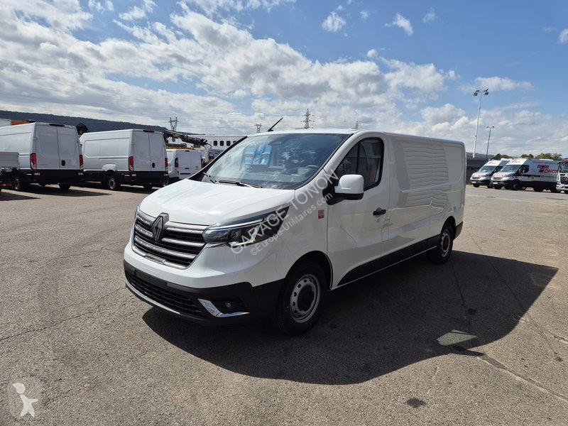 Furgoneta Renault L2H1 150 RED EDITION