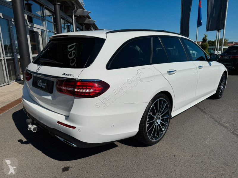 Mercedes E 300 d  T 4M A...