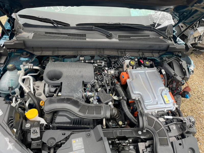 Renault 1.6 E-Tech Hybride 145 / GW734 van