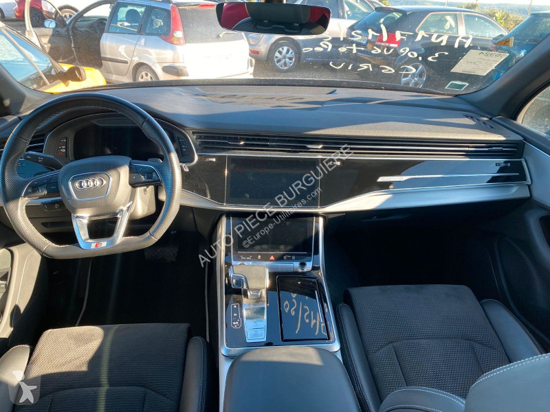 Véhicule utilitaire Audi Q7 3.0 V6 TFSi E 381...
