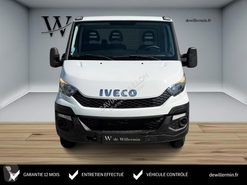 Véhicule utilitaire Iveco Châssis (2014->)...