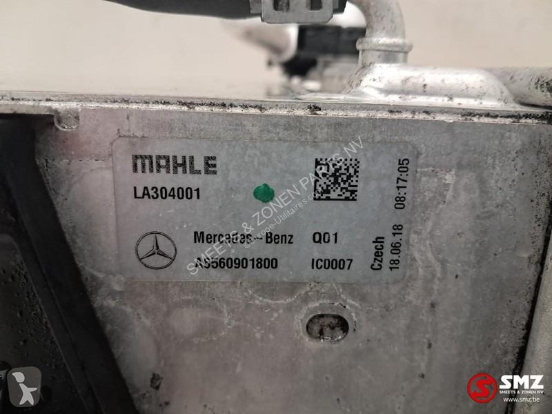 Autoutilitară Mercedes Occ intercooler...