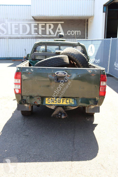 Véhicule utilitaire Ford