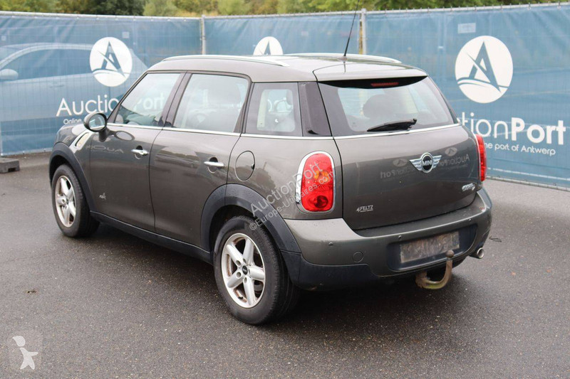 Furgoneta Mini R60