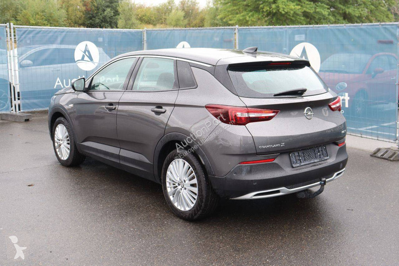 Véhicule utilitaire Opel