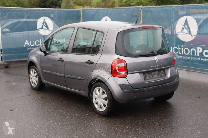 Furgoneta Renault