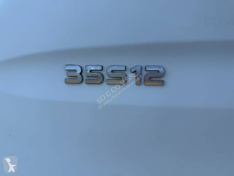 Комерційні автомобілі Iveco 35S12