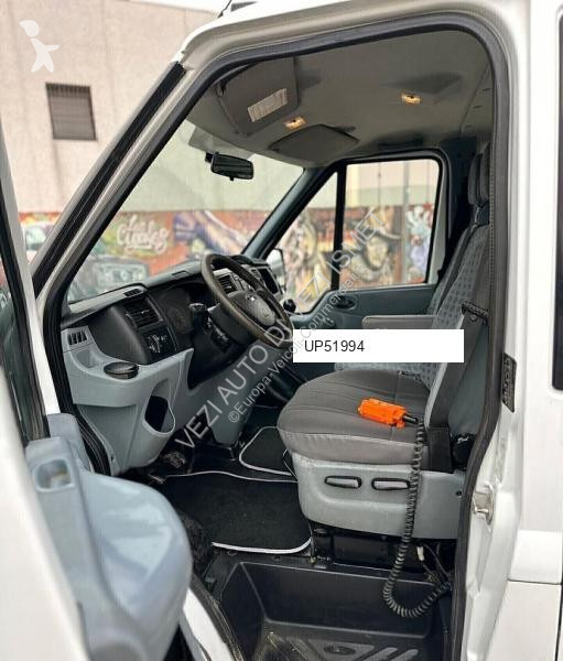 Véhicule utilitaire Ford 2.2