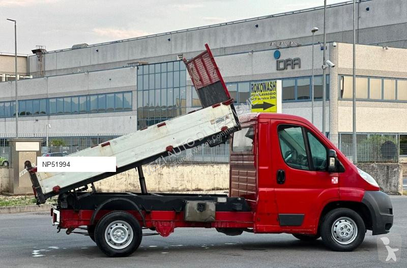 Véhicule utilitaire Fiat ducato