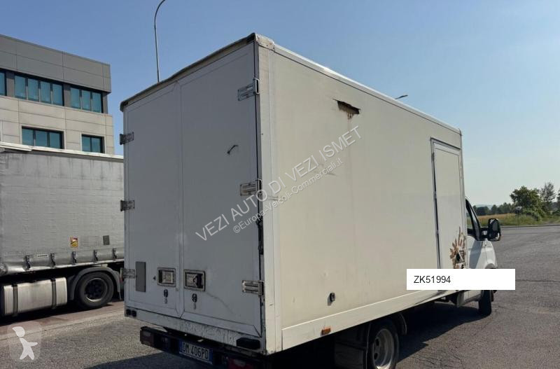 Лекотоварен автомобил Iveco Dailly 35c15