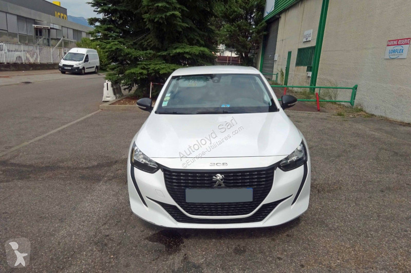 Véhicule utilitaire Peugeot STE 1,5 HDI 100