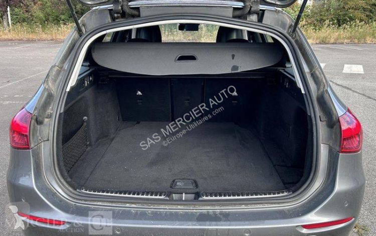 Véhicule utilitaire Mercedes
