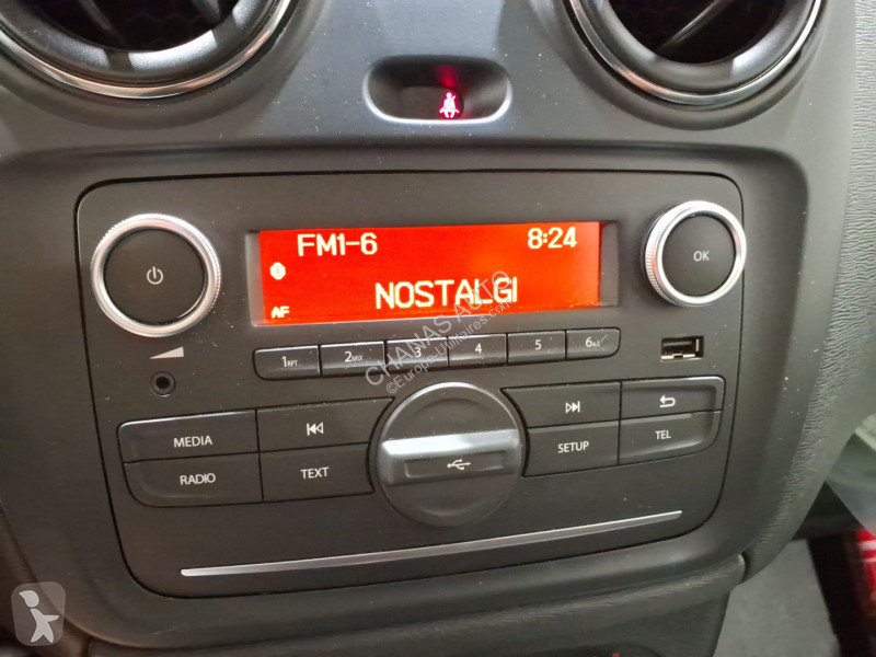 Véhicule utilitaire Dacia 1.3 TCe 100 Essentiel