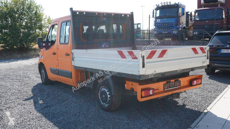 Véhicule utilitaire Renault III dCi 125...