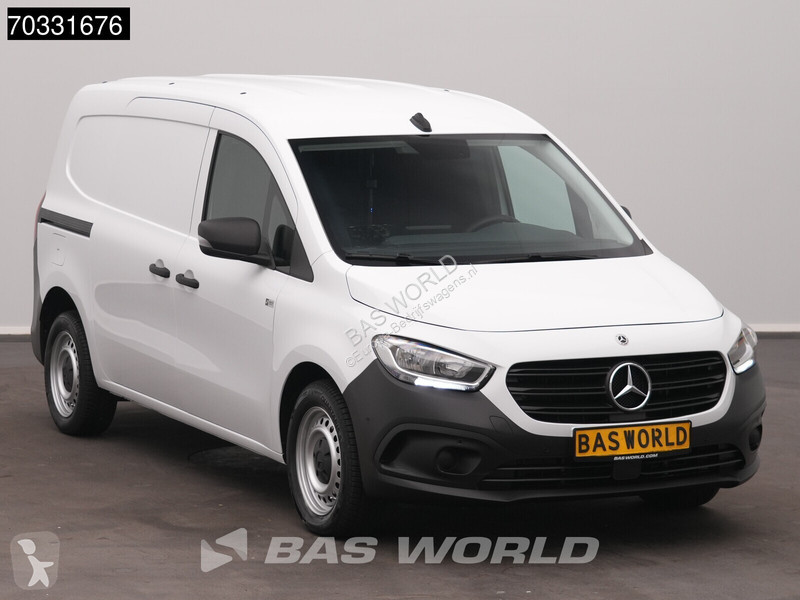 Véhicule utilitaire Mercedes L2H1 LED Klima...