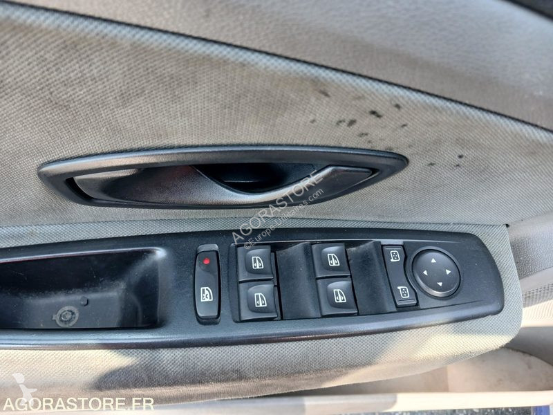 Véhicule utilitaire Renault MEGANE