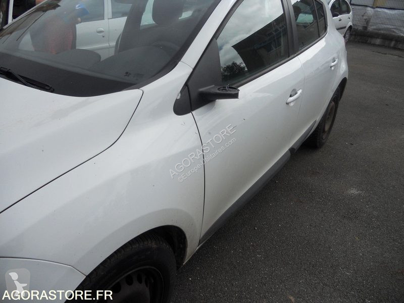 Véhicule utilitaire Renault MEGANE LIFE