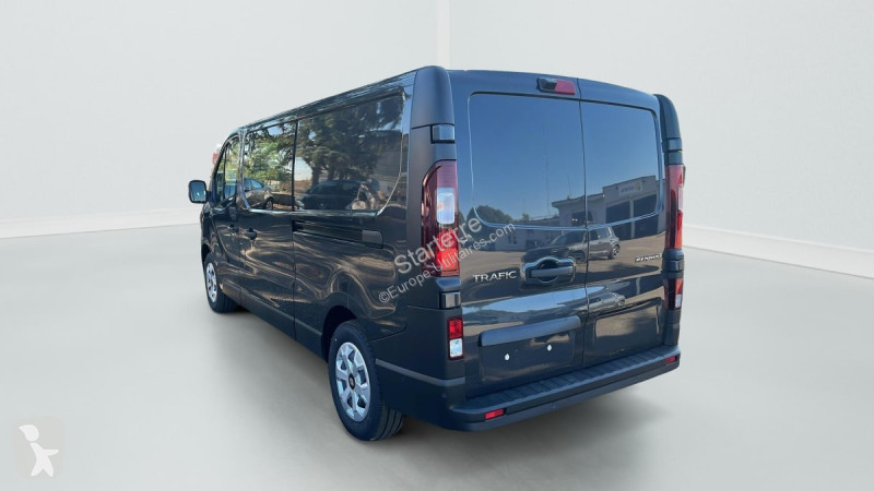 Véhicule utilitaire Renault  TRAFIC CABINE...