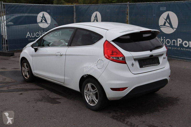 Furgoneta Ford