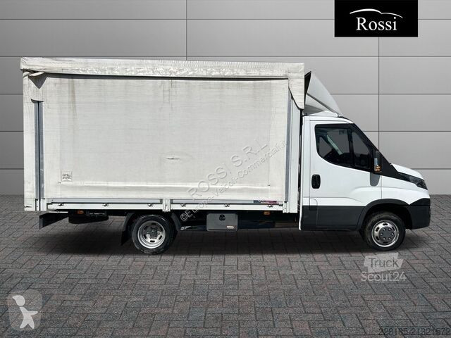 Véhicule utilitaire Iveco V - daily 35 C12 3750...