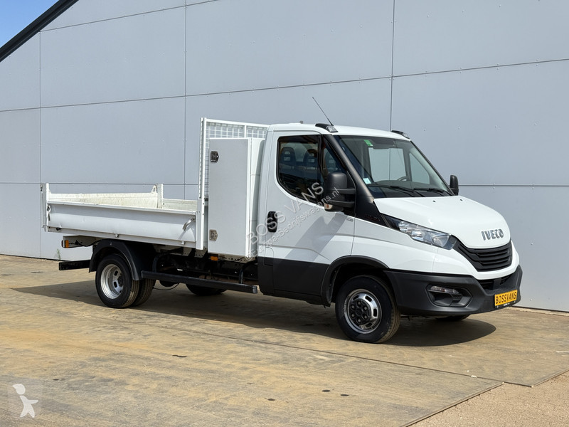 Véhicule utilitaire Iveco 35C16 3.0 L4 Kipper...