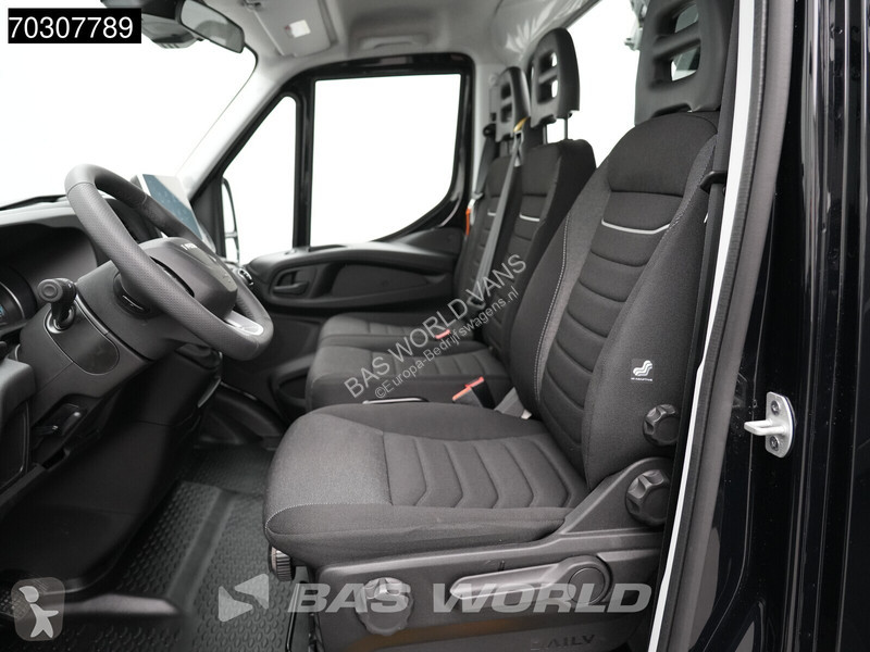 Véhicule utilitaire Iveco 35C18 3.0L...