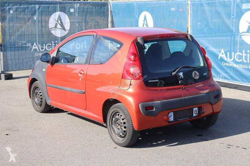 Véhicule utilitaire Peugeot
