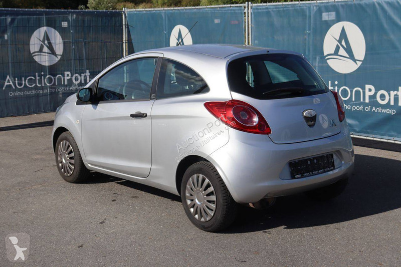 Véhicule utilitaire Ford Ka