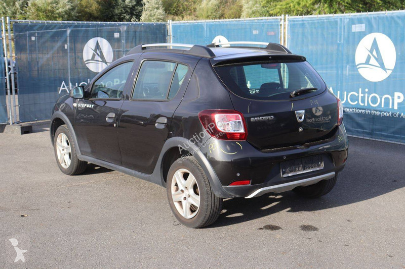 Véhicule utilitaire Dacia