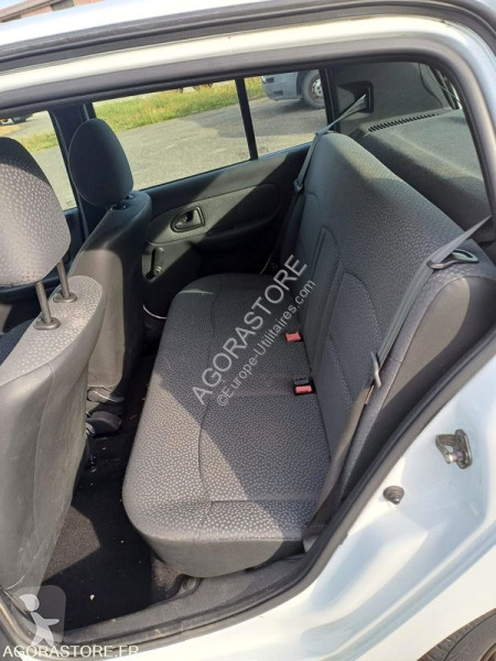 Véhicule utilitaire Renault CLIO