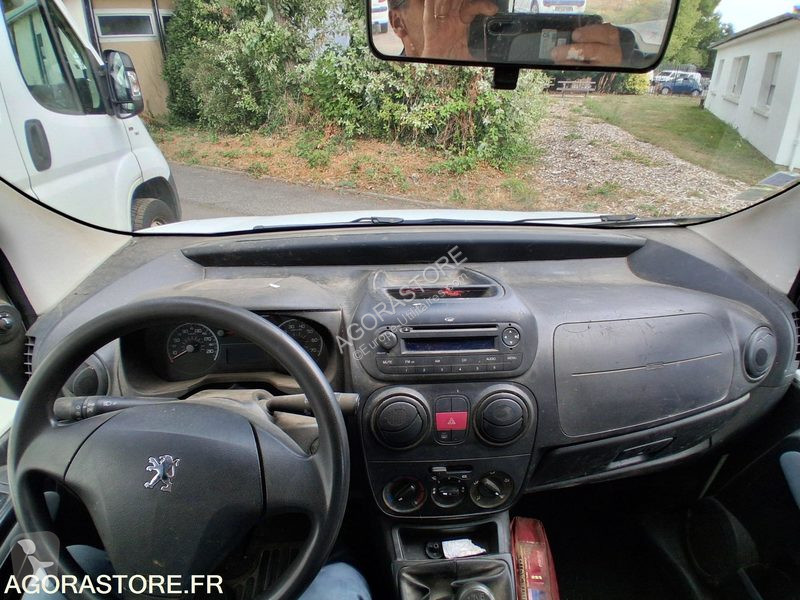 Véhicule utilitaire Peugeot BIPPER