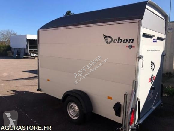 Véhicule utilitaire