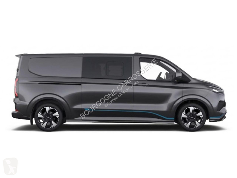 Véhicule utilitaire Ford TRANSIT CUSTOM 2.5...