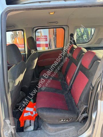 Véhicule utilitaire Fiat Doblò Emotion