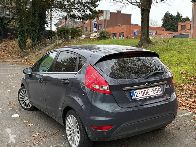 Bedrijfswagen Ford fiesta