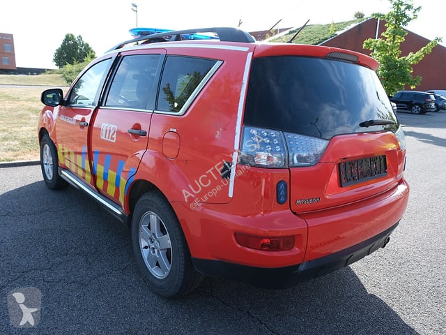 Véhicule utilitaire Mitsubishi