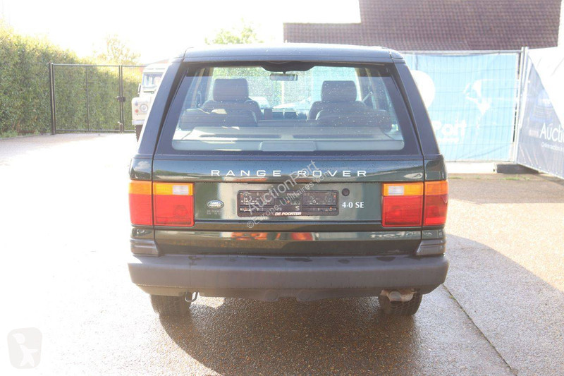 Véhicule utilitaire Land Rover