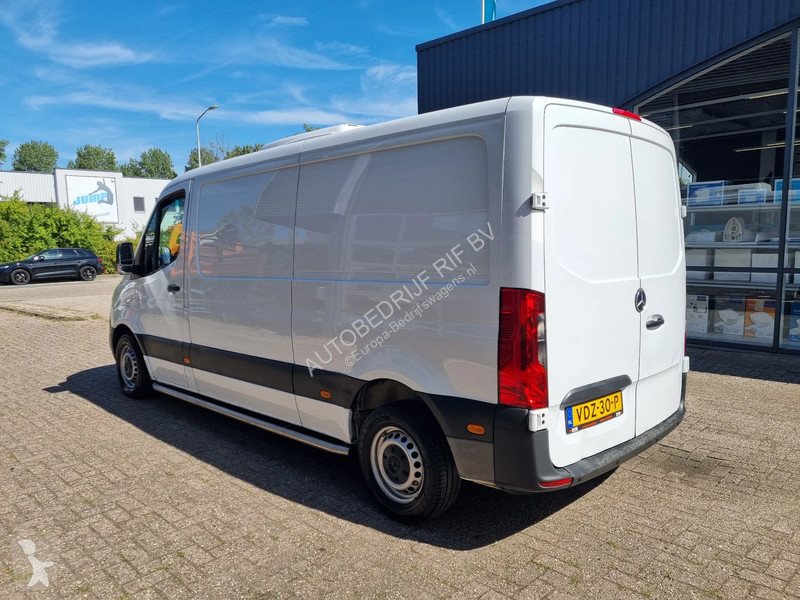 Véhicule utilitaire Mercedes 314 CDI L2H1/...