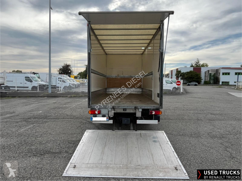 Véhicule utilitaire Renault