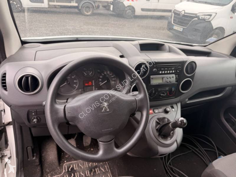 Véhicule utilitaire Peugeot