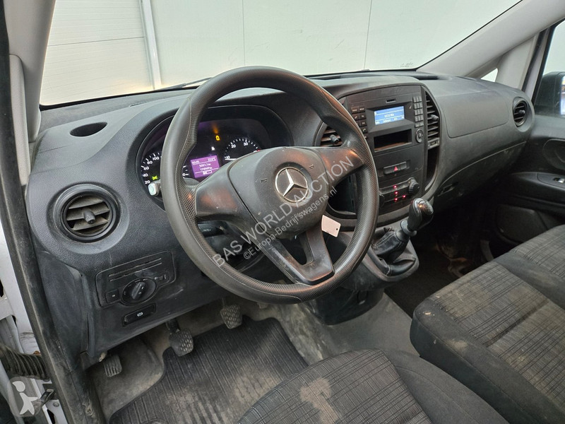 Véhicule utilitaire Mercedes 111 CDI Lang