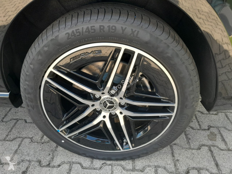 Bedrijfswagen Mercedes
