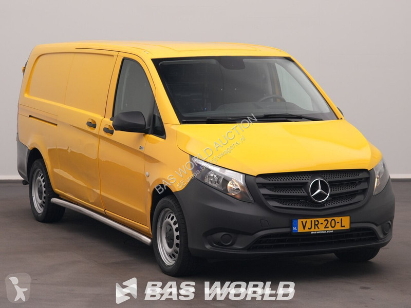 Bedrijfswagen Mercedes