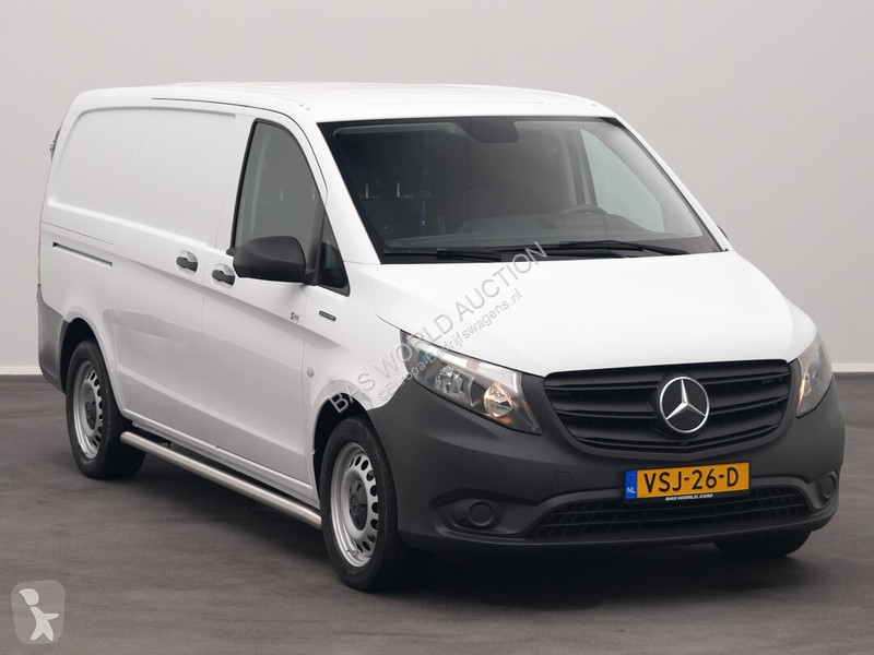 Bedrijfswagen Mercedes